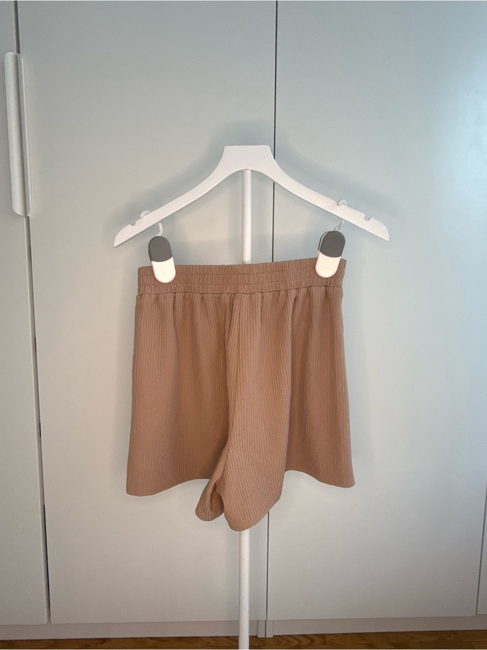 Women’s Ribbed Relaxed PJ Shorts in Tan - Picture 4 of 5